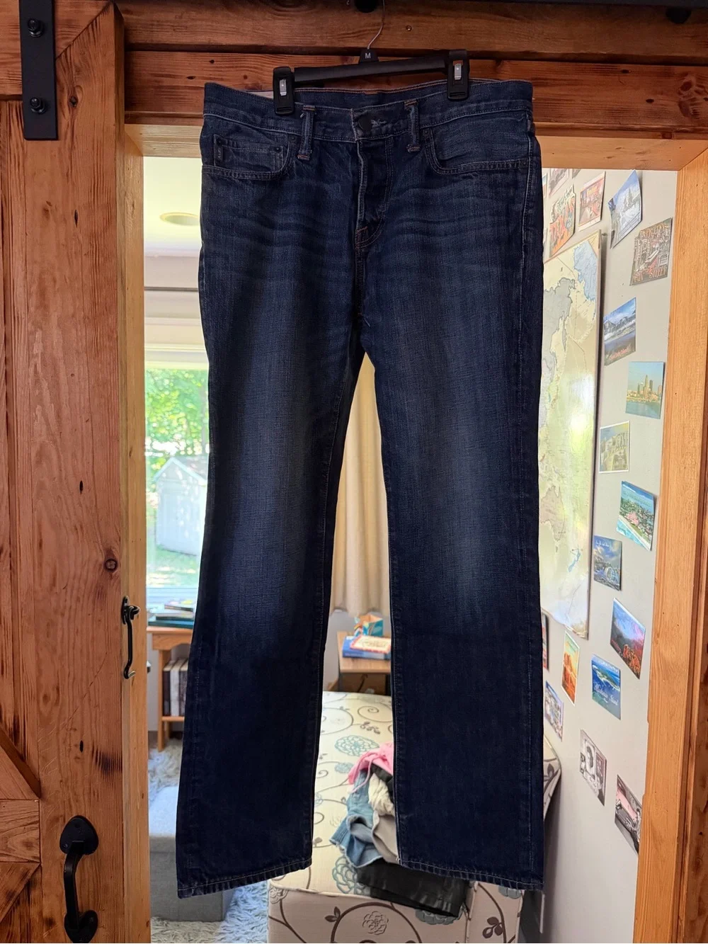 Abercrombie & Fitch Men’s Dark Wash Straight Jeans